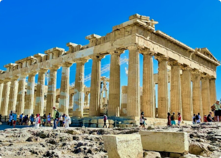 Resan till antiken: Bekantskap med Atens sevärdheter.